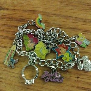 Disney charm bracelet 8 charms